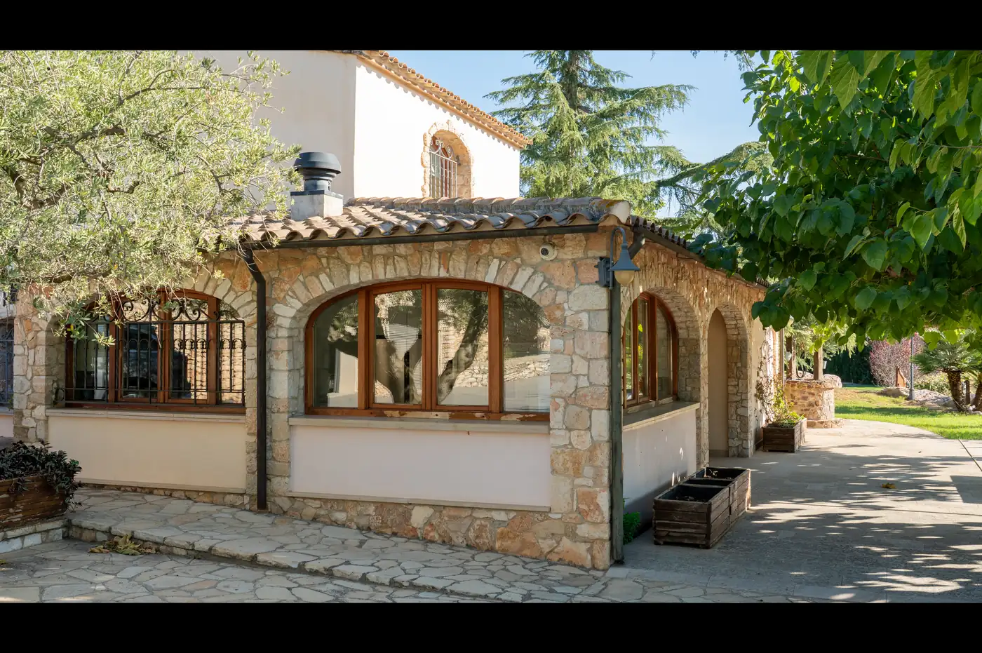 Casa Abadal, masía catalana